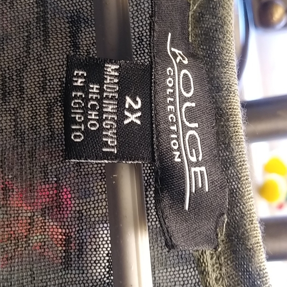 I am selling a pair grey waist str pantsAnd more - Picture 8 of 16